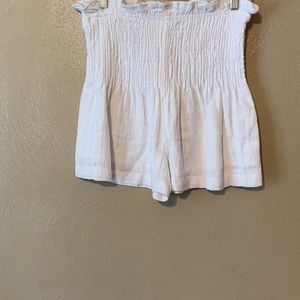 Sim & Sam size M elastic high waisted white shorts